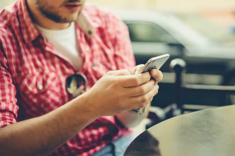 Surprise Loved Ones: The Easiest Way to Gift Mobile Recharge